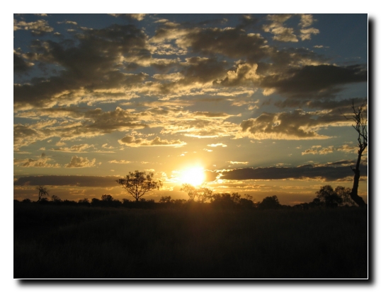06 Sonnenuntergang im Outback